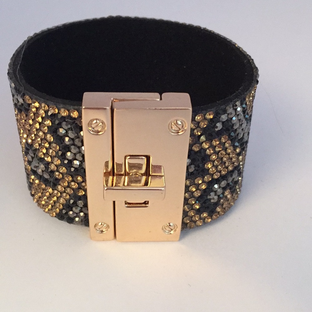 Bracelet - Picture 3 of 3